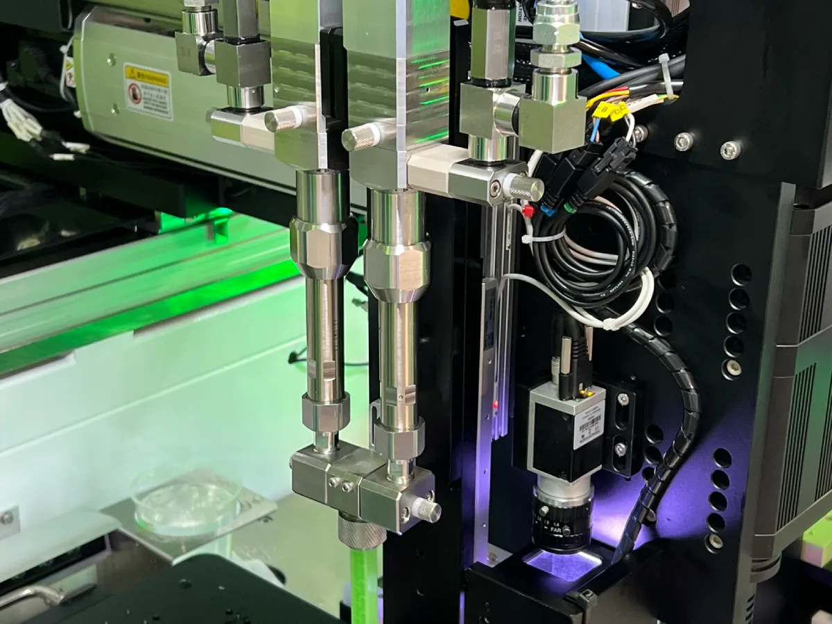 Reinraum: Vakuumprozesse, Entgasung und Aushärtung